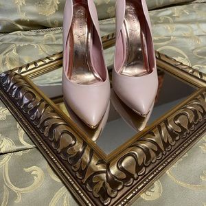 TED BAKER heels